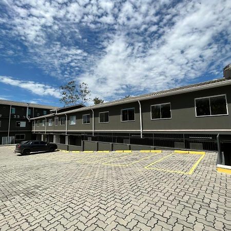 Hotel Penedo Inn Bagian luar foto